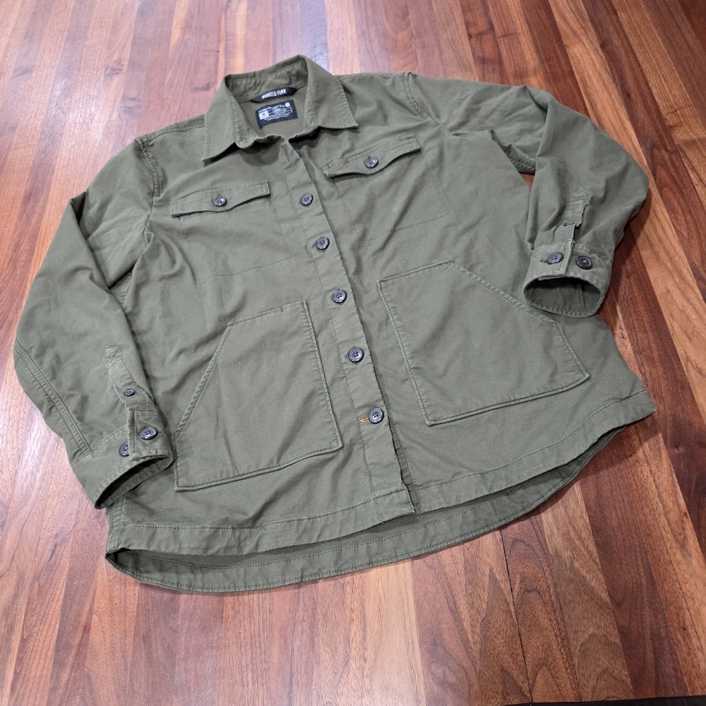 Carhartt Womans Relaxed Fit 105049 G72 Jersey Lined Shirt Chore Jacket Medium